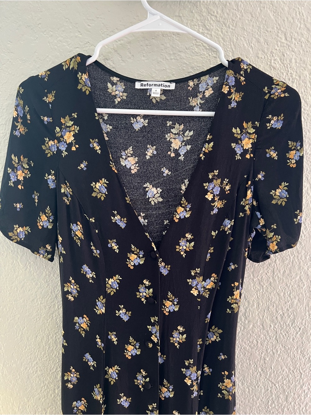 Reformation Locklin Black and Yellow Floral Print Midi Dress in Claire Size 4